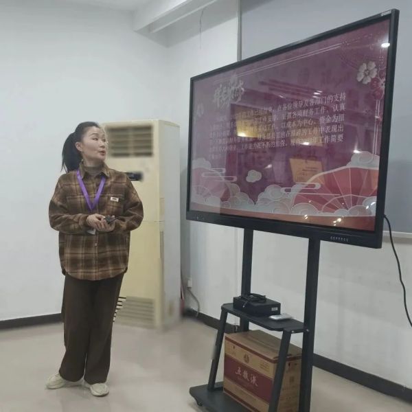 遠(yuǎn)程監(jiān)控,報警巡邏,清機加鈔,清分整點,憑證寄庫,頭寸箱寄庫,商鋪安保,智能家居 遠(yuǎn)程監(jiān)控,報警巡邏,清機加鈔,清分整點,憑證寄庫,頭寸箱寄庫,商鋪安保,智能家居